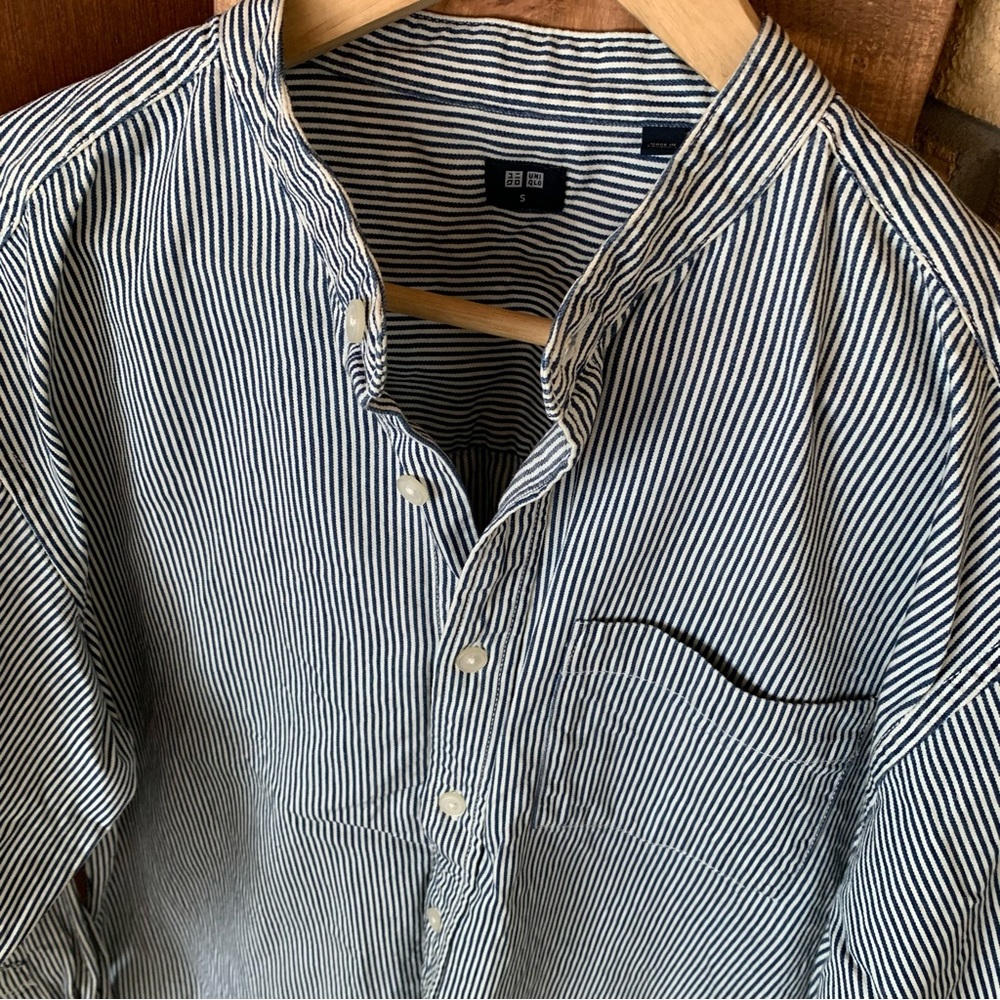 Uniqlo 100% cotton shirt